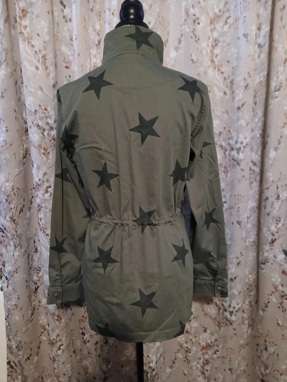 Knox Rose Olive Green Star Motif Utility Jacket - Picture 4 of 5